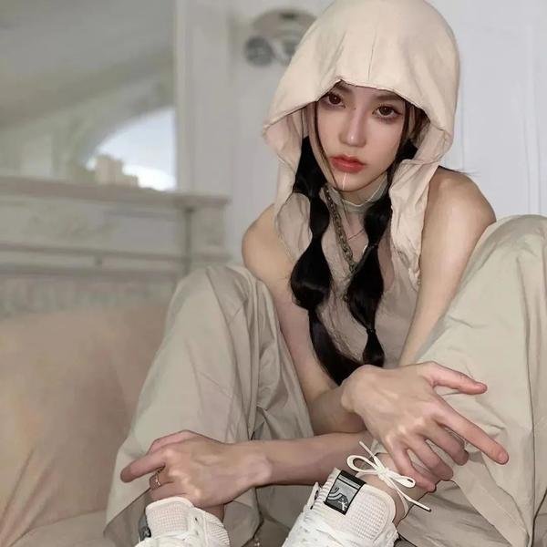 七位女俘虏